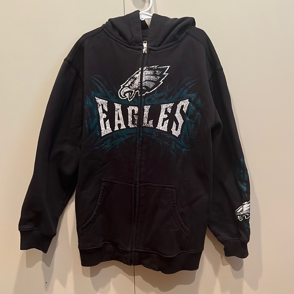 Kids unisex Philadelphia Eagles zip-up hoodie from NFL apparel. Size M 10/12.